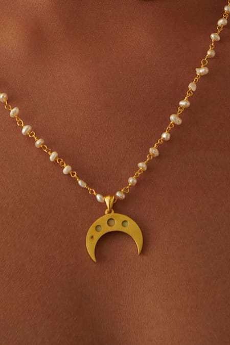 ZARIIN_Gold Plated Chaand Ka Nagma Necklace _Online_at_Aza_Fashions