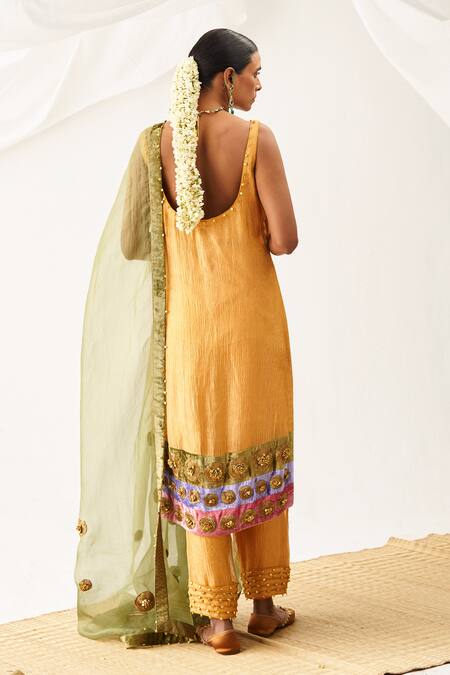 Shop Itrh Yellow Tissue, Organza Gota Patti, Zari Scoop Colorblock Embellished Kurta Set at Aza Fashions Shop_Itrh_Yellow Tissue, Organza Gota Patti, Zari Scoop Colorblock Embellished Kurta Set _at_Aza_Fashions