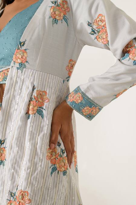 Buy Pasha India Green Cotton, Rayon Embroidery, Sequins, Zari V-neck Floral Print Cape Pant Set Online at Aza Fashions Buy_Pasha India_Green Cotton, Rayon Embroidery, Sequins, Zari V-neck Floral Print Cape Pant Set _Online_at_Aza_Fashions