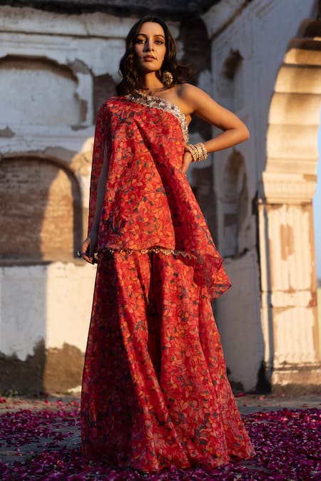 Seeaash Red Dola Silk Printed Leaf Asymmetric Feather Kurta And Sharara Set 