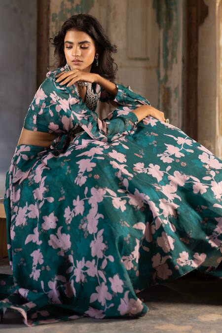 Seeaash_Emerald Green Flat Chiffon Printed Bagh Jacket Notched Lapel Collar Lehenga Set_Online_at_Aza_Fashions
