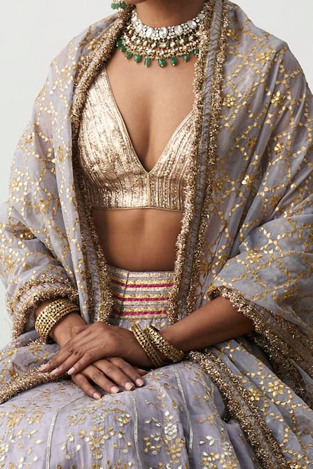 Itrh Purple Lurex, Lace Gota Patti, Embroidery Floral Pattern Bridal Lehenga Set Online at Aza Fashions Itrh_Purple Lurex, Lace Gota Patti, Embroidery Floral Pattern Bridal Lehenga Set _Online_at_Aza_Fashions