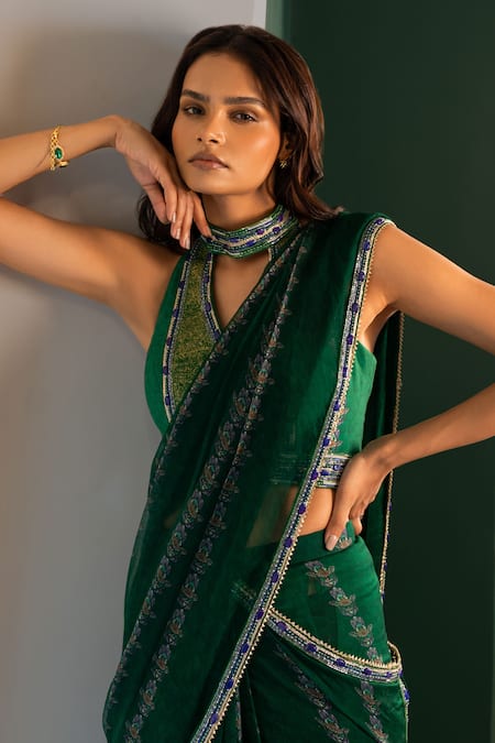 Buy 17:17 By Simmi Saboo Green Chiffon Hamsa Halter Neck Kaur Pre-draped Saree With Blouse Online at Aza Fashions Buy_17:17 By Simmi Saboo_Green Chiffon Hamsa Halter Neck Kaur Pre-draped Saree With Blouse _Online_at_Aza_Fashions