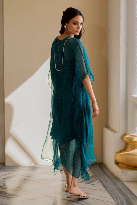 17:17 By Simmi Saboo Nova Floral Mandala Pattern Kaftan 