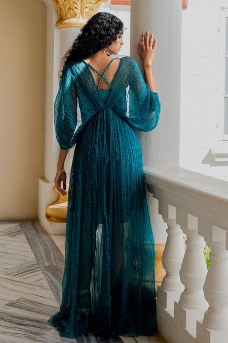 Shop 17:17 By Simmi Saboo Blue Chiffon Embroidery Square Neck Rooh Floral Pattern Pull-over With Dress at Aza Fashions Shop_17:17 By Simmi Saboo_Blue Chiffon Embroidery Square Neck Rooh Floral Pattern Pull-over With Dress _at_Aza_Fashions