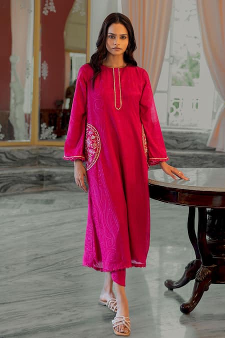 17:17 By Simmi Saboo Pink Muslin Placement Embroidery Sebastian Mandala Pattern Kurta With Pant 