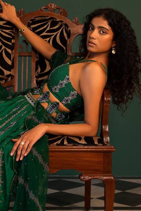 17:17 By Simmi Saboo_Green Muslin Embroidered Bead Plunge Neck Aagya Hand Lehenga Set _Online_at_Aza_Fashions