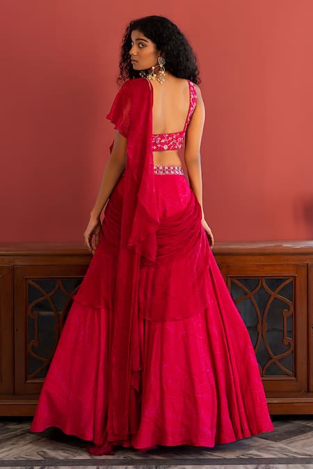 Shop 17:17 By Simmi Saboo Pink Muslin Embroidery Square Neck Finley Lehenga Set at Aza Fashions Shop_17:17 By Simmi Saboo_Pink Muslin Embroidery Square Neck Finley Lehenga Set _at_Aza_Fashions