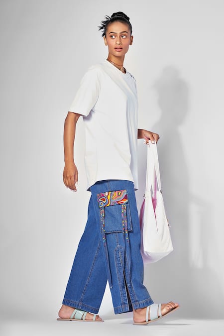 Style Junkiie Pocket Embroidered High-Waisted Pant 