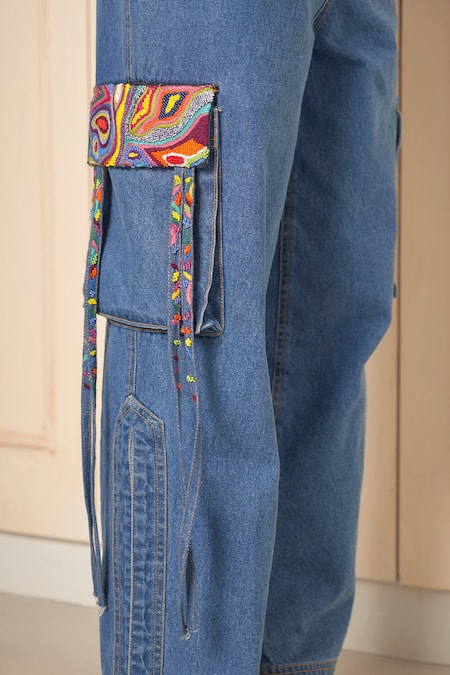 Buy Style Junkiie Blue Denim Embroidery Pocket High-waisted Pant Online at Aza Fashions Buy_Style Junkiie_Blue Denim Embroidery Pocket High-waisted Pant _Online_at_Aza_Fashions