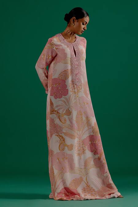 Buy Sitaraa Pink Crepe Pearls, Sequins Split V-neck Sara Embroidered Placket Kaftan Online at Aza Fashions Buy_Sitaraa_Pink Crepe Pearls, Sequins Split V-neck Sara Embroidered Placket Kaftan_Online_at_Aza_Fashions