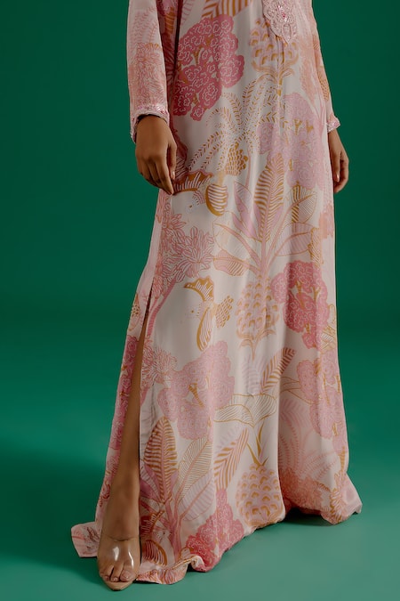 Shop Sitaraa Pink Crepe Pearls, Sequins Split V-neck Sara Embroidered Placket Kaftan Online at Aza Fashions Shop_Sitaraa_Pink Crepe Pearls, Sequins Split V-neck Sara Embroidered Placket Kaftan_Online_at_Aza_Fashions