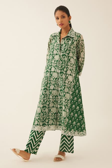 Buy_Kora_Green Silk, Chanderi, Cotton Sequins Shawl Neck Flower Print Kurta And Pant Set _Online_at_Aza_Fashions