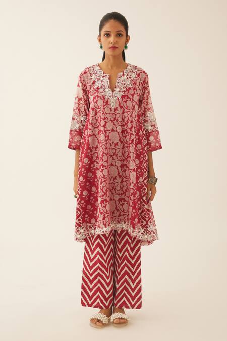 Kora Red Silk, Cotton, Chanderi Tassels, Sequins, Bloom Hand Block Print Kurta Set Online at Aza Fashions Kora_Red Silk, Cotton, Chanderi Tassels, Sequins, Bloom Hand Block Print Kurta Set _Online_at_Aza_Fashions