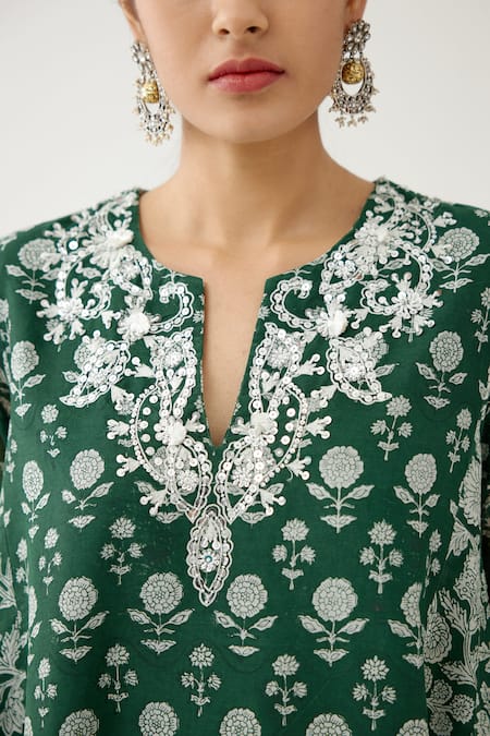 Kora Green Silk, Cotton, Chanderi Tassels, Beads, Hand Block Printed Kurta Set Online at Aza Fashions Kora_Green Silk, Cotton, Chanderi Tassels, Beads, Hand Block Printed Kurta Set _Online_at_Aza_Fashions