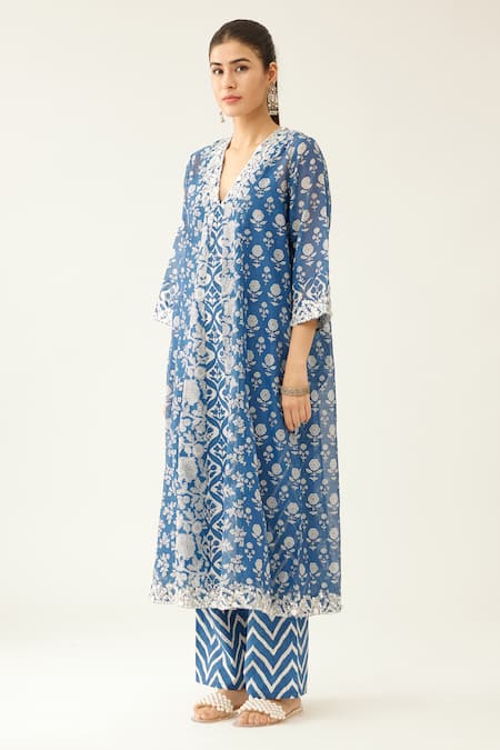 Buy Kora Blue Cotton, Silk, Chanderi Embroidery, Sequins, Flower And Mughal Print Kurta Set Online at Aza Fashions Buy_Kora_Blue Cotton, Silk, Chanderi Embroidery, Sequins, Flower And Mughal Print Kurta Set _Online_at_Aza_Fashions