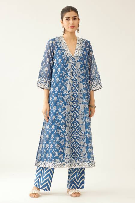 Shop Kora Blue Cotton, Silk, Chanderi Embroidery, Sequins, Flower And Mughal Print Kurta Set Online at Aza Fashions Shop_Kora_Blue Cotton, Silk, Chanderi Embroidery, Sequins, Flower And Mughal Print Kurta Set _Online_at_Aza_Fashions