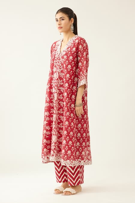 Kora Red Cotton, Silk, Chanderi Sequins, Beads, Garden Hand Block Print Kurta Set Online at Aza Fashions Kora_Red Cotton, Silk, Chanderi Sequins, Beads, Garden Hand Block Print Kurta Set _Online_at_Aza_Fashions