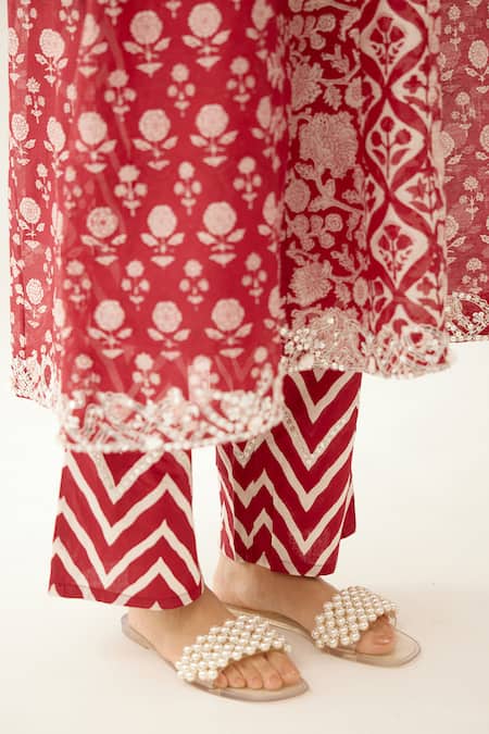 Shop Kora Red Cotton, Silk, Chanderi Sequins, Beads, Garden Hand Block Print Kurta Set Online at Aza Fashions Shop_Kora_Red Cotton, Silk, Chanderi Sequins, Beads, Garden Hand Block Print Kurta Set _Online_at_Aza_Fashions