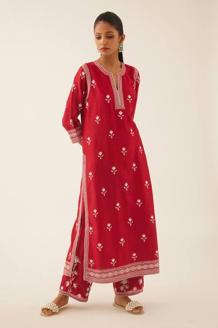 Shop Kora Red Silk, Chanderi Embroidery Split V-neck Thread Kurta Set Online at Aza Fashions Shop_Kora_Red Silk, Chanderi Embroidery Split V-neck Thread Kurta Set _Online_at_Aza_Fashions