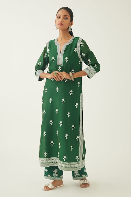 Kora Green Silk, Chanderi Embroidery Split V-neck Floral Kurta Set Online at Aza Fashions Kora_Green Silk, Chanderi Embroidery Split V-neck Floral Kurta Set _Online_at_Aza_Fashions