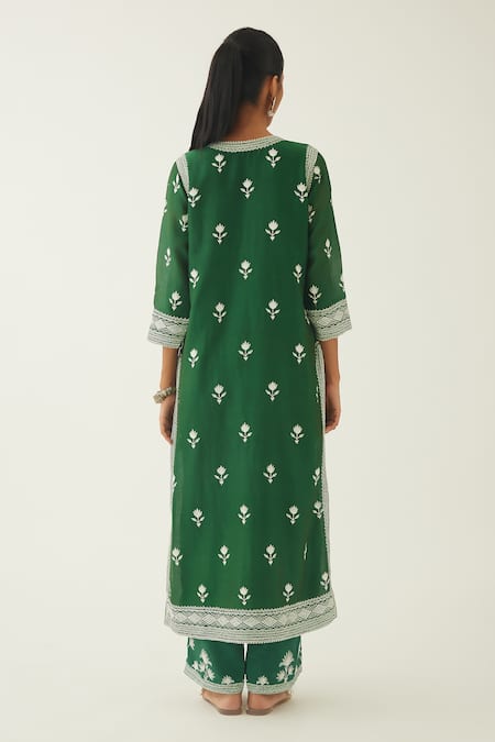 Shop Kora Green Silk, Chanderi Embroidery Split V-neck Floral Kurta Set at Aza Fashions Shop_Kora_Green Silk, Chanderi Embroidery Split V-neck Floral Kurta Set _at_Aza_Fashions