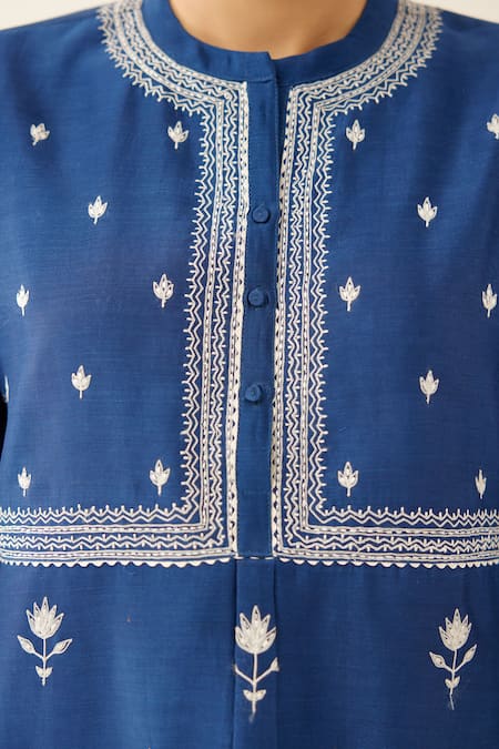 Buy Kora Blue Silk, Chanderi Embroidery Round Neck Kurta And Pant Set Online at Aza Fashions Buy_Kora_Blue Silk, Chanderi Embroidery Round Neck Kurta And Pant Set _Online_at_Aza_Fashions