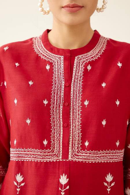 Buy Kora Red Silk, Chanderi Embroidery Round Neck Flower Kurta And Pant Set Online at Aza Fashions Buy_Kora_Red Silk, Chanderi Embroidery Round Neck Flower Kurta And Pant Set _Online_at_Aza_Fashions