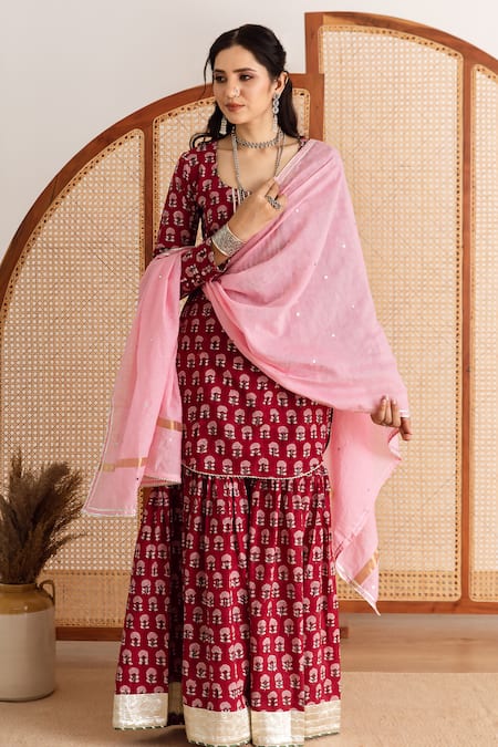 Buy_Maison Shefali_Red Cotton, Chanderi Round Neck Printed Kurta Sharara Set _Online_at_Aza_Fashions