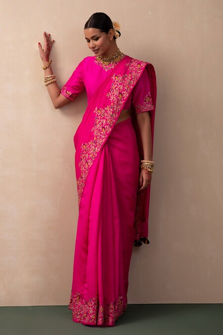 Buy Pink Organza Printed Bandhani Embroidered Saree With Blouse For Women  by Ikshita Choudhary Online at Aza Fashions.