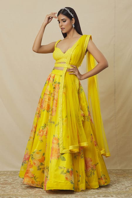 Buy_Angad Singh_Yellow Organza Mirrors, Embroidery Sweetheart Floral Bouquet Print Lehenga Set _Online_at_Aza_Fashions