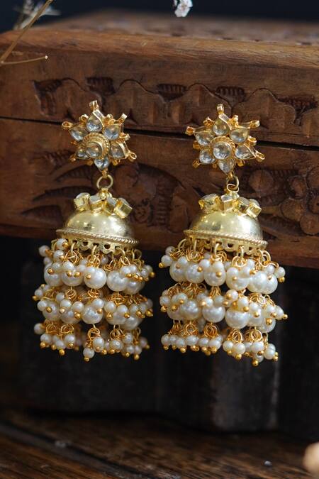 Elegant Kundan Jhumka Earrings With stones and imitation pearls. | JCS  Fashions