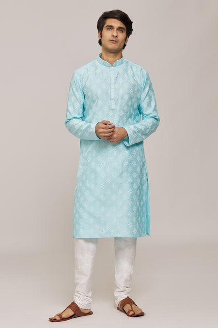 Arihant Rai Sinha Bouquet Print Kurta Set 