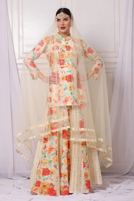 Bha sha Panelled Embroidered Lehenga Set 