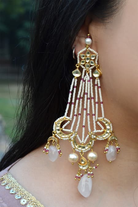Buy Abhaah Kundan Pearl Gold Platted Long jhumar Wedding Passa maang Tikka  and Earrings Set for Women Girls Online at Lowest Price Ever in India |  Check Reviews & Ratings - Shop
