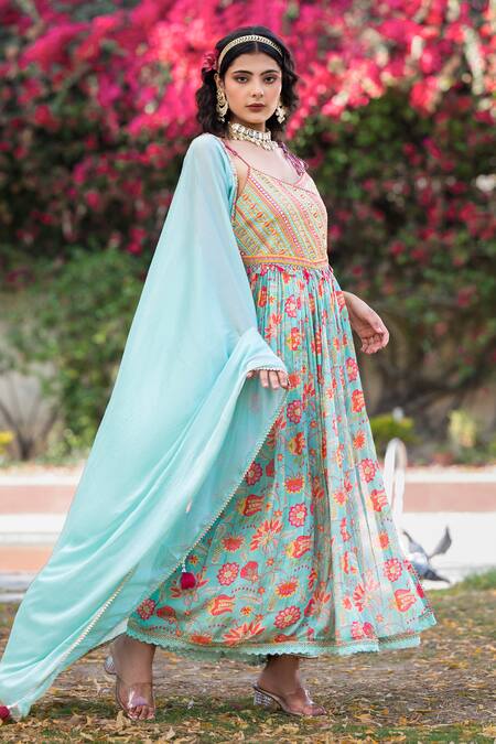 Shop_Bairaas_Green Muslin, Chiffon Tassels V-neck Floral Pattern Kurta Pant Set_Online_at_Aza_Fashions