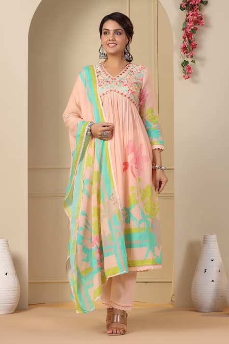 BAIRAAS Peach Cotton Printed Floral V Neck Side Slit Kurta Pant Set