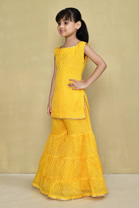 Buy_Petite Pomme_Yellow Kota Doria, Cotton Patti Leheriya Pattern Kurta With Gharara 