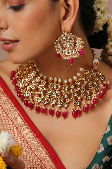 Swabhimann Kundan Embellished Choker Set 