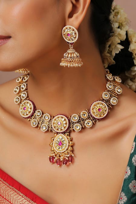 Swabhimann Carved Stone Embellished Necklace Set 