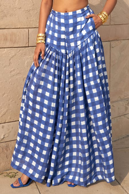 Aapro Blue Cotton Fabric Flowers Sweetheart Neck Block Print Bustier And Pant Set Online at Aza Fashions Aapro_Blue Cotton Fabric Flowers Sweetheart Neck Block Print Bustier And Pant Set _Online_at_Aza_Fashions