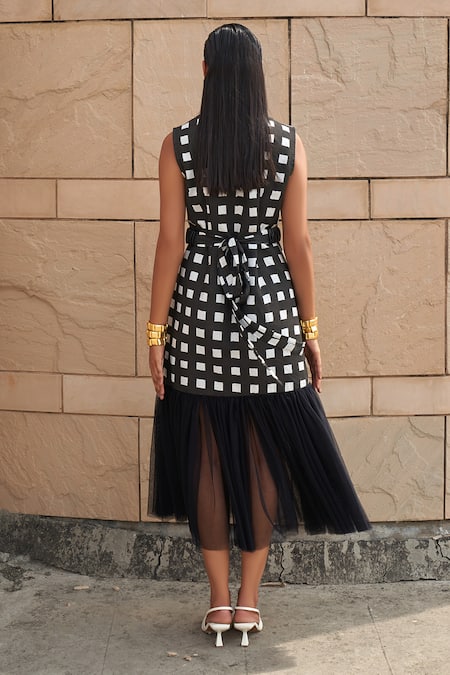 Shop Aapro Black Cotton Fringe V-neck Checkered Block Print Jacket at Aza Fashions Shop_Aapro_Black Cotton Fringe V-neck Checkered Block Print Jacket _at_Aza_Fashions