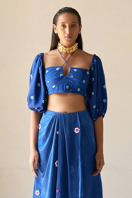 Buy_Aapro_Blue Silk Square Neck Maya Bandhej Print Top And Skirt Set_Online_at_Aza_Fashions