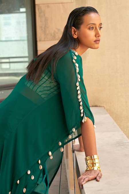 Aapro Green Georgette, Silk Square Neck Jade Block Print Kaftan Skirt Set Online at Aza Fashions Aapro_Green Georgette, Silk Square Neck Jade Block Print Kaftan Skirt Set _Online_at_Aza_Fashions