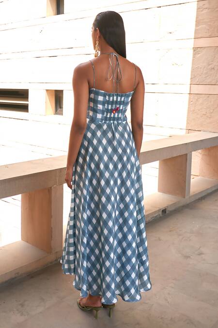 Shop Aapro Gray Cotton Plunge Neck Grey Checkered Midi Fit And Flare Dress at Aza Fashions Shop_Aapro_Gray Cotton Plunge Neck Grey Checkered Midi Fit And Flare Dress _at_Aza_Fashions