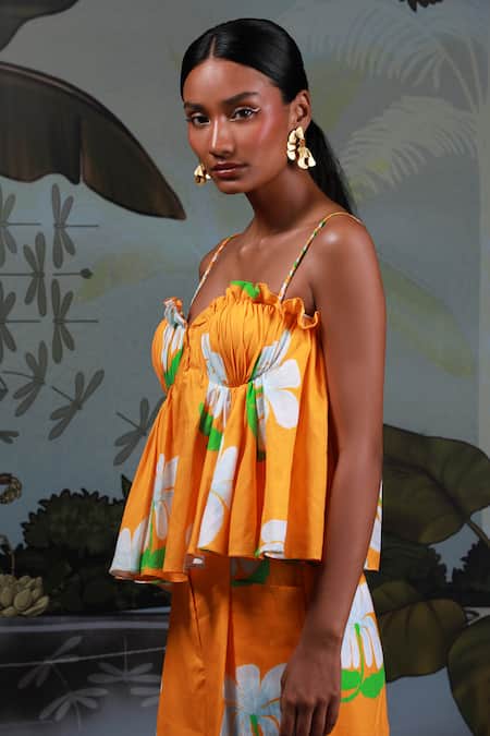 Ekastories Yellow Cotton Sweetheart Neck Floral Bloom Print Top And Pant Set Online at Aza Fashions Ekastories_Yellow Cotton Sweetheart Neck Floral Bloom Print Top And Pant Set_Online_at_Aza_Fashions