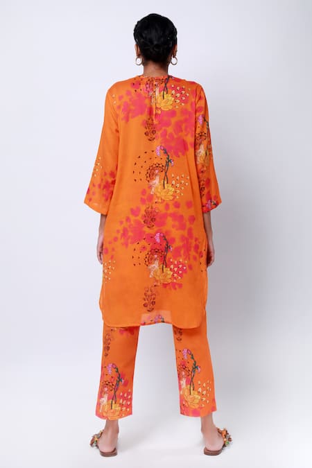 Shop Ekastories Orange Cotton Round Neck Mul Floral Print Tunic With Pant at Aza Fashions Shop_Ekastories_Orange Cotton Round Neck Mul Floral Print Tunic With Pant_at_Aza_Fashions
