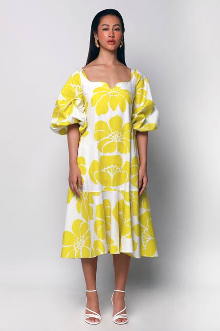 Ekastories_Green Cotton Scoop Neck Sonder Flower Print Dress_at_Aza_Fashions