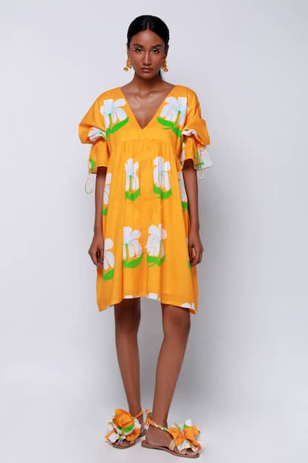 Ekastories Hawaiian Floral Print Dress 