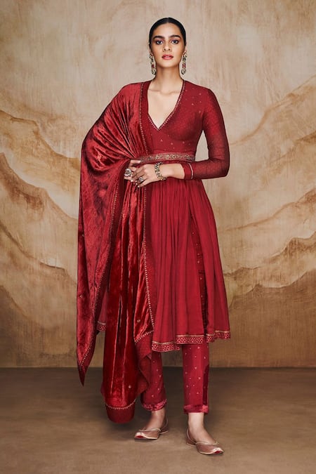 Label Varsha Red Hand Embroidered And Printed Sequin High Slit Anarkali Set With Velvet Dupatta 